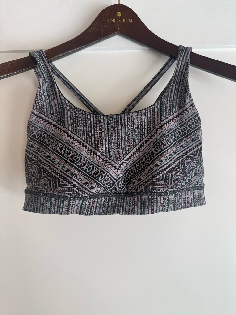 Size 6 Lululemon sports bra.
